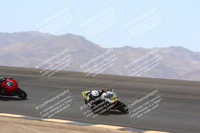 media/Apr-10-2022-SoCal Trackdays (Sun) [[f104b12566]]/Bowl (11am)/